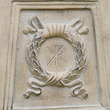 Load image into Gallery viewer, Garden Outdoor Statue Classic Plinth Base Indoor Sculptural Riser Garden Side Table Antique Stone Finish Yard Patio Deck Home Hallway