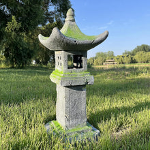 Load image into Gallery viewer, 31.5’’High Japanese Pagoda Statue Moss-Covered Retro Miniature Tower Lantern Garden Decoration Figurines Outdoor Asian Decoration Zen Courtyard Landscape
