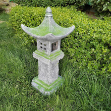 Load image into Gallery viewer, 31.5’’High Japanese Pagoda Statue Moss-Covered Retro Miniature Tower Lantern Garden Decoration Figurines Outdoor Asian Decoration Zen Courtyard Landscape