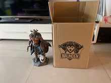 Load image into Gallery viewer, MAUNDEN Resin Viking Warrior Thro Dragon Slayer Ornament Statue