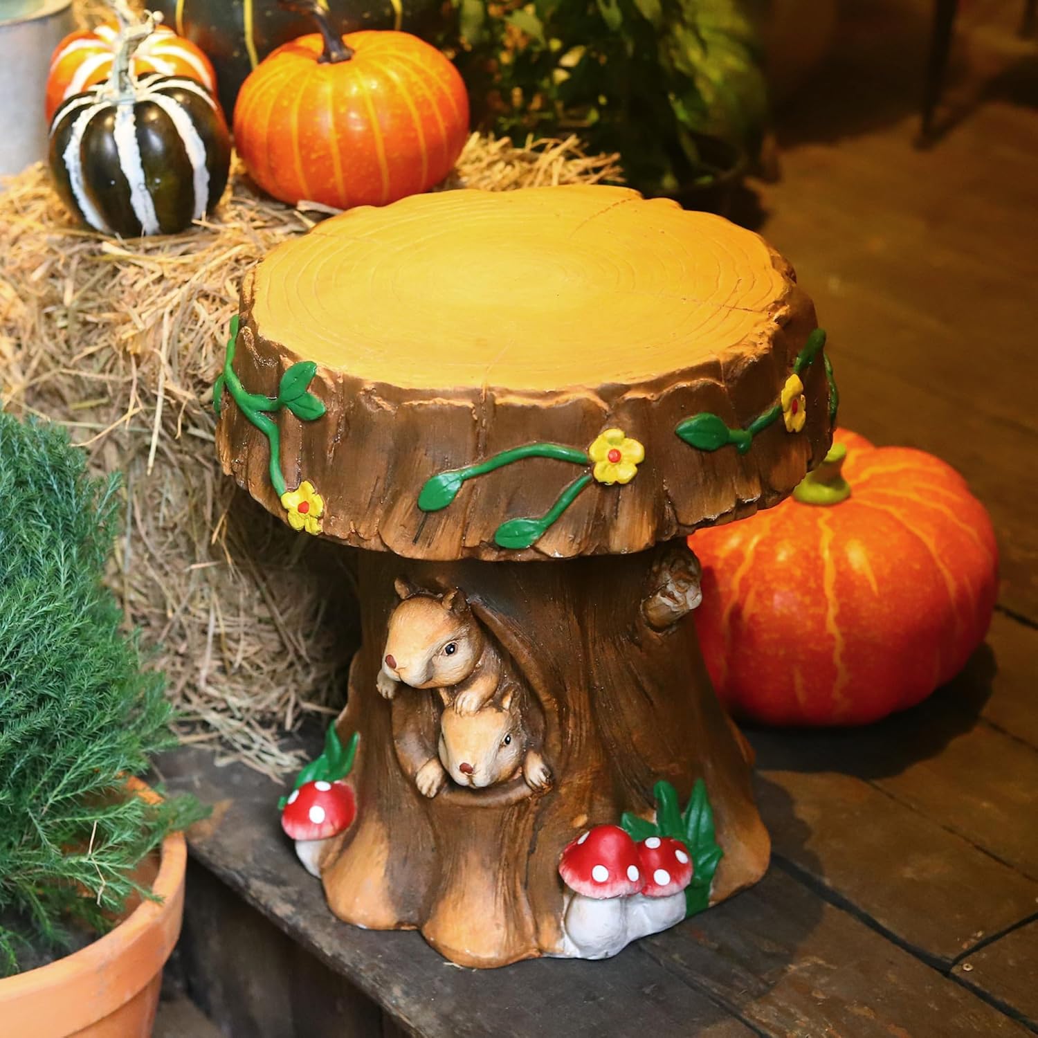 Delicate Fairytale Resin Mushroom Squirrel Garden Stool Statue